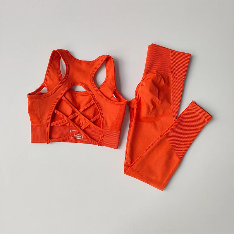 Conjunto de Sujetador y Mallas Deportivo para Mujer – Comodidad y Estilo en Movimiento
