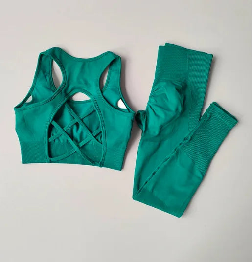 Conjunto de Sujetador y Mallas Deportivo para Mujer – Comodidad y Estilo en Movimiento