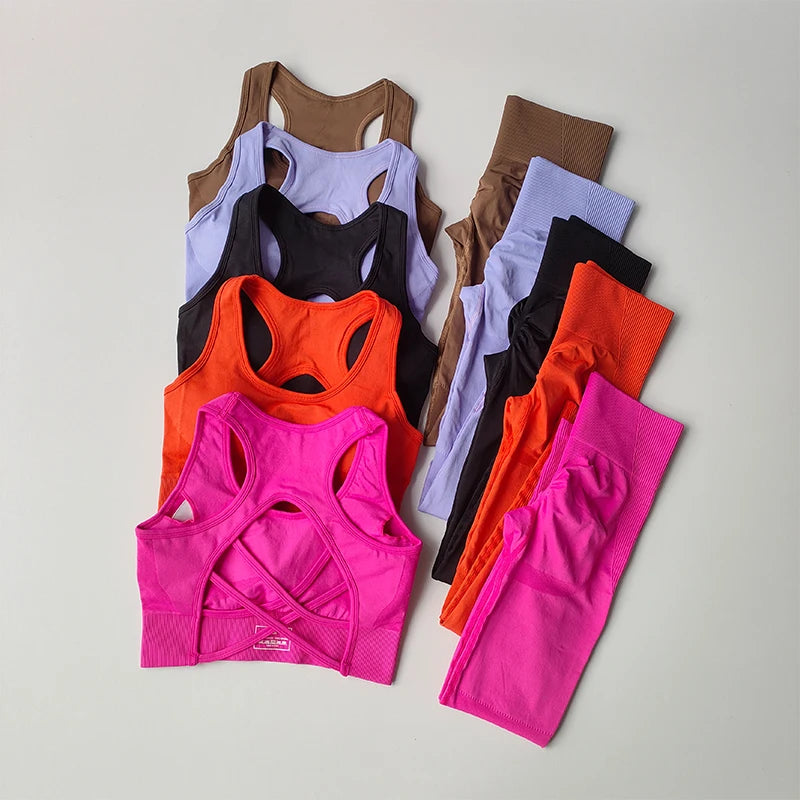 Conjunto de Sujetador y Mallas Deportivo para Mujer – Comodidad y Estilo en Movimiento