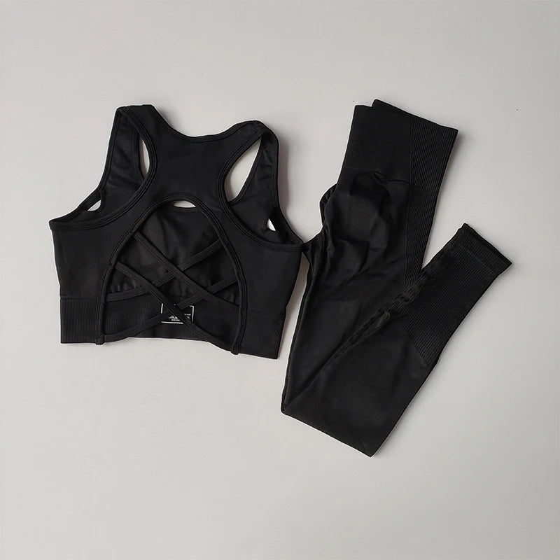 Conjunto de Sujetador y Mallas Deportivo para Mujer – Comodidad y Estilo en Movimiento
